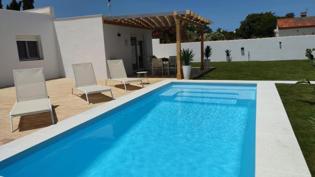 Palapa Garden Alojamientos, Piscina Privada Y Cerca Del Mar Chiclana de la Frontera Exterior photo