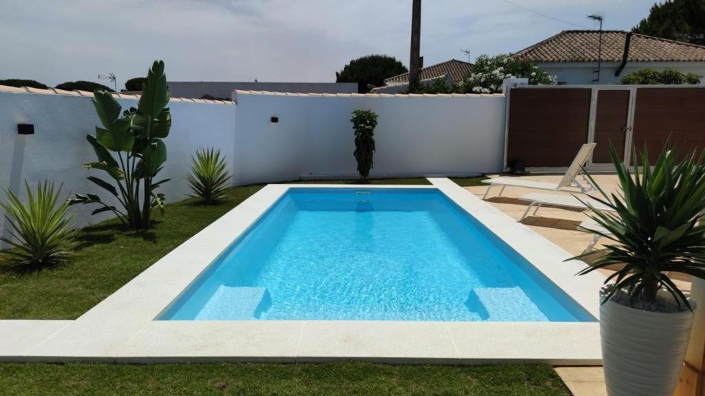 Palapa Garden Alojamientos, Piscina Privada Y Cerca Del Mar Chiclana de la Frontera Exterior photo