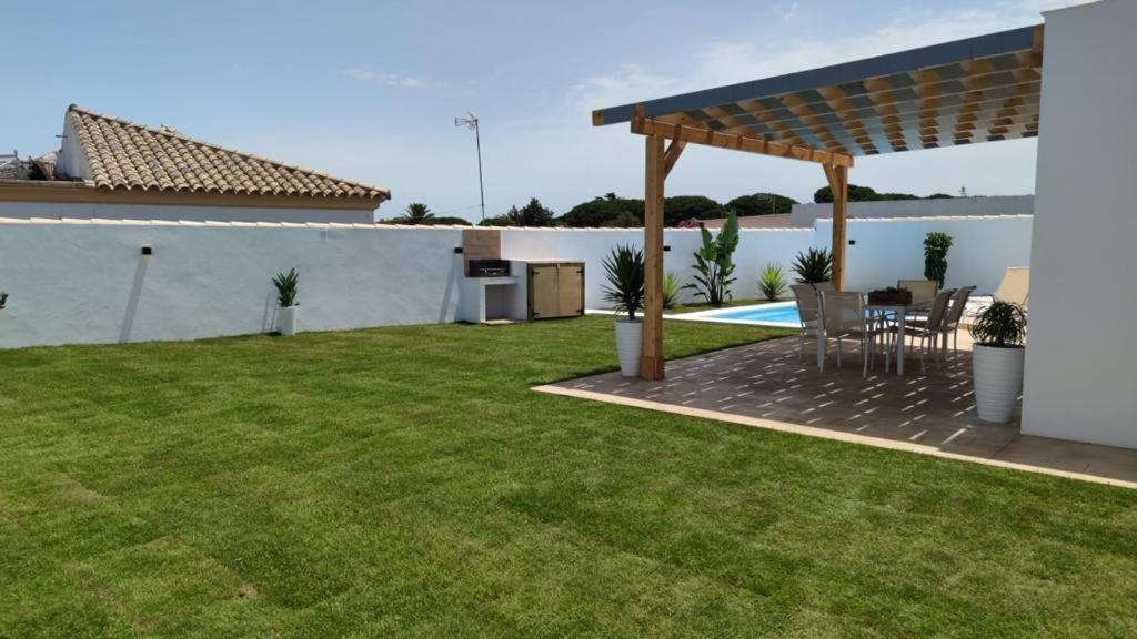 Palapa Garden Alojamientos, Piscina Privada Y Cerca Del Mar Chiclana de la Frontera Exterior photo