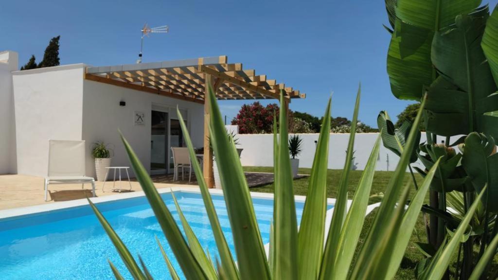 Palapa Garden Alojamientos, Piscina Privada Y Cerca Del Mar Chiclana de la Frontera Exterior photo