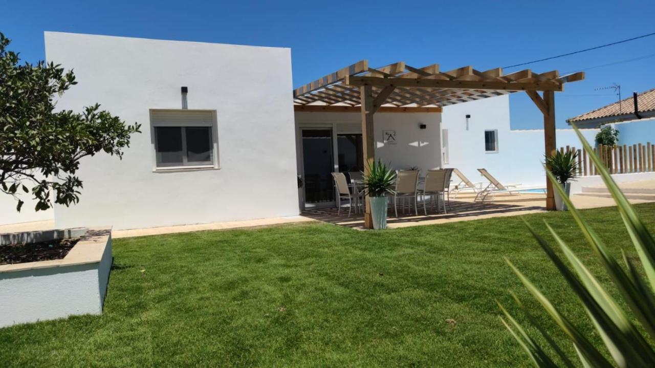 Palapa Garden Alojamientos, Piscina Privada Y Cerca Del Mar Chiclana de la Frontera Exterior photo